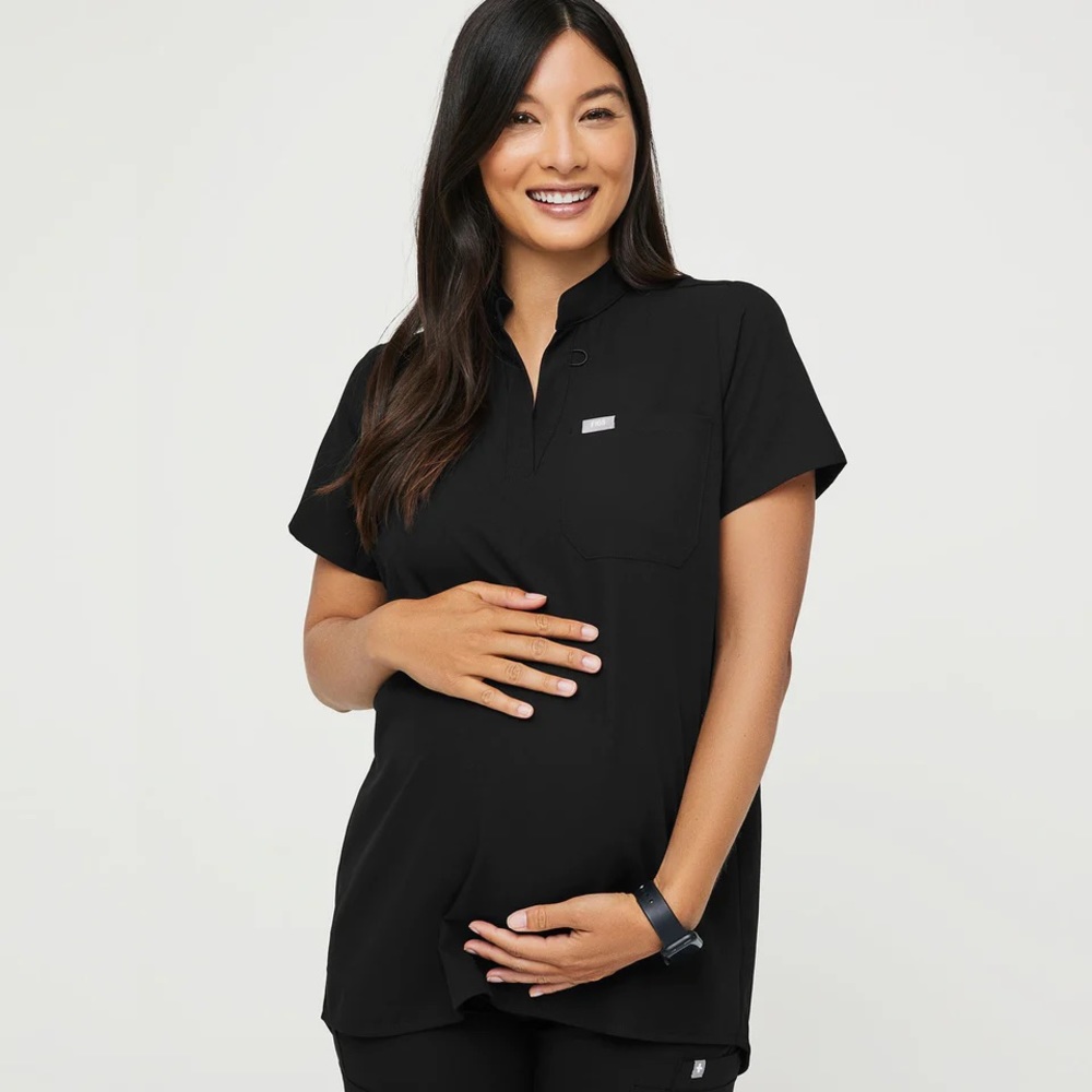 FIGS Kitale Maternity Scrub Top Medium